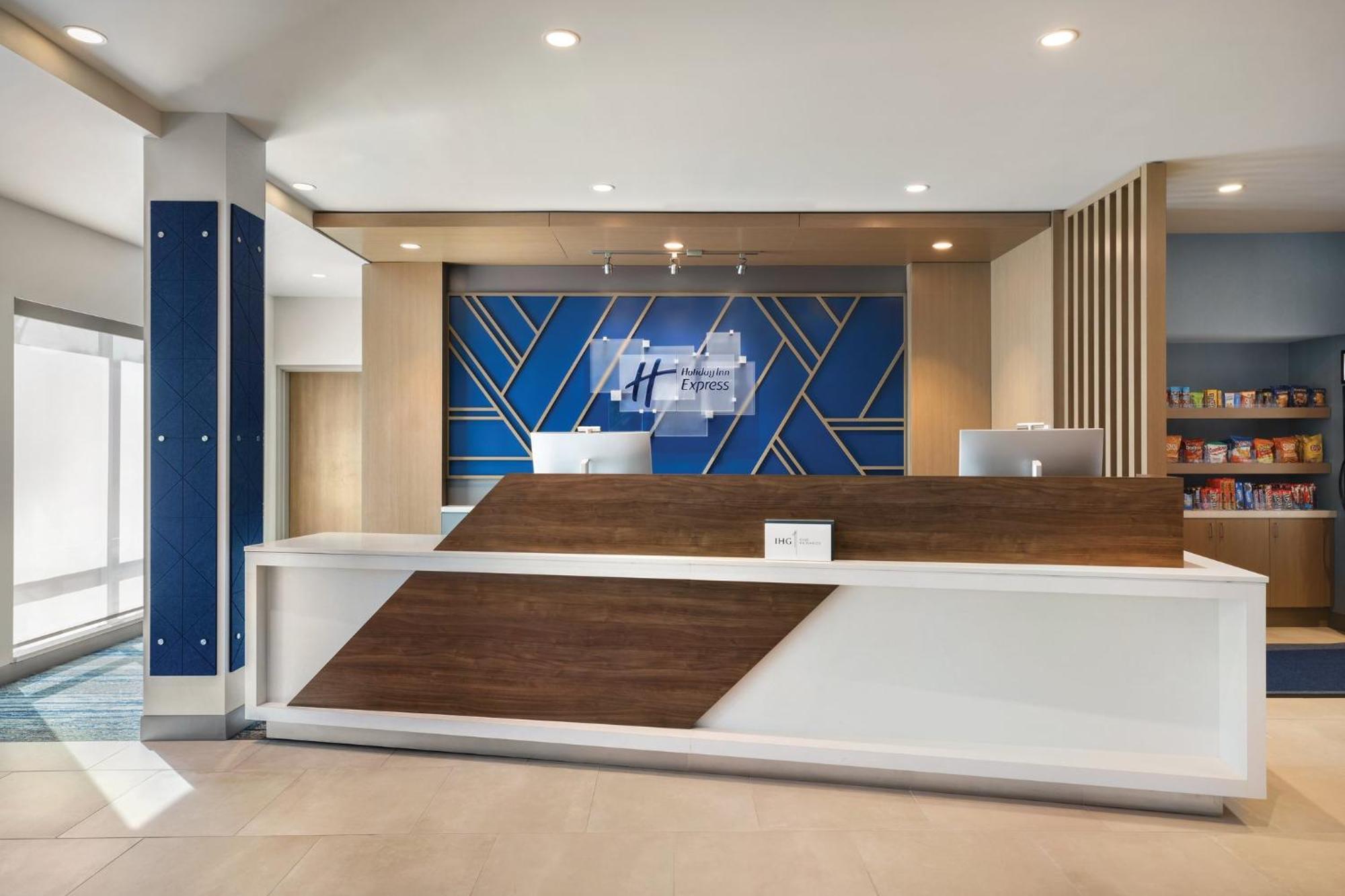 Holiday Inn Express Cape Canaveral By Ihg Exterior foto